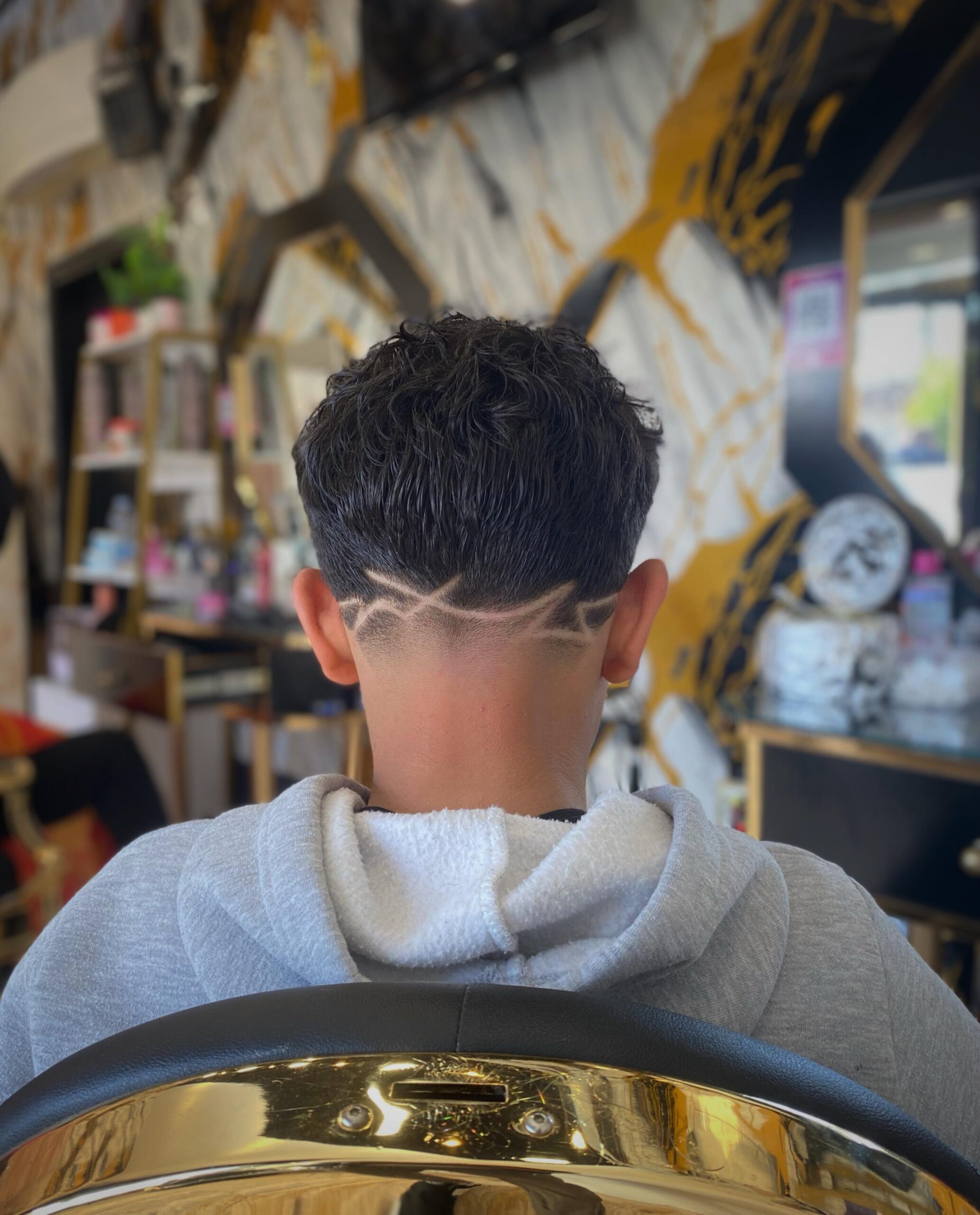 Taglio capelli uomo